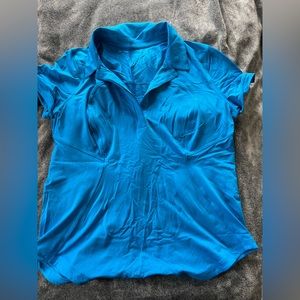 Lululemon Quick-Dry Short Sleeve Polo Shirt. size 12/14